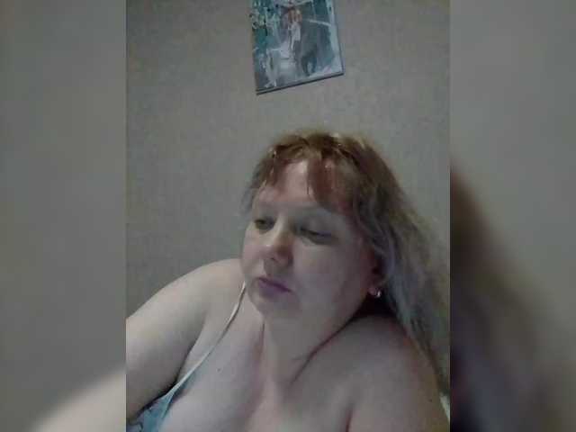 LucyAlexis's BongaCams show and profile