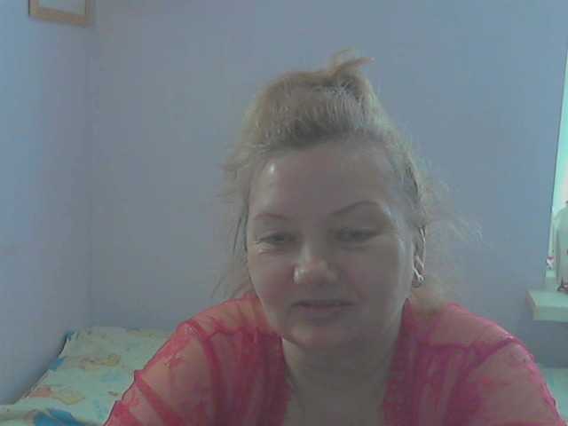 LucyAlexis's BongaCams show and profile