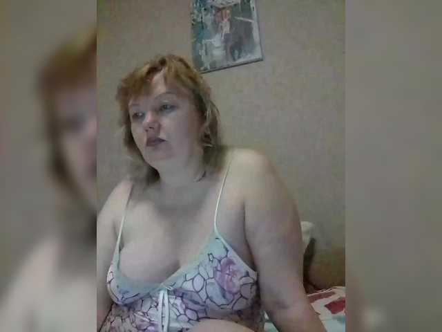 LucyAlexis's BongaCams show and profile