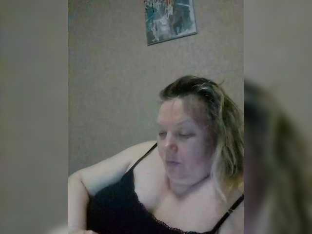 LucyAlexis's BongaCams show and profile