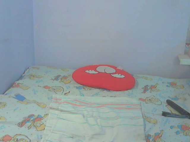 LucyAlexis's BongaCams show and profile