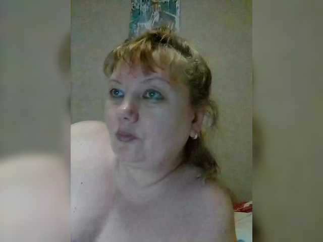 LucyAlexis's BongaCams show and profile