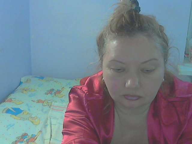 LucyAlexis's BongaCams show and profile