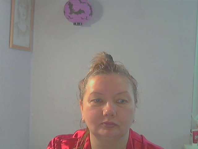 LucyAlexis's BongaCams show and profile