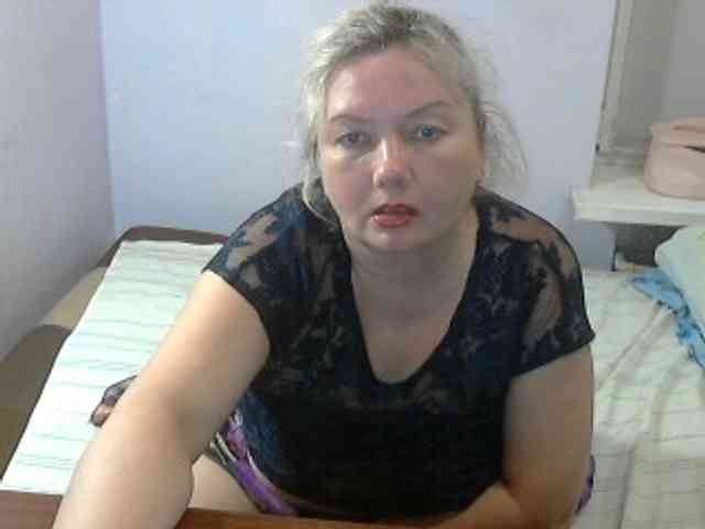 LucyAlexis webcam