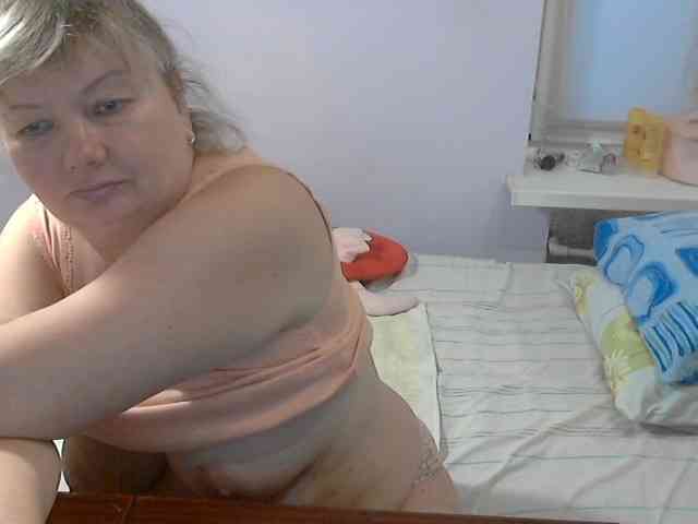 LucyAlexis webcam