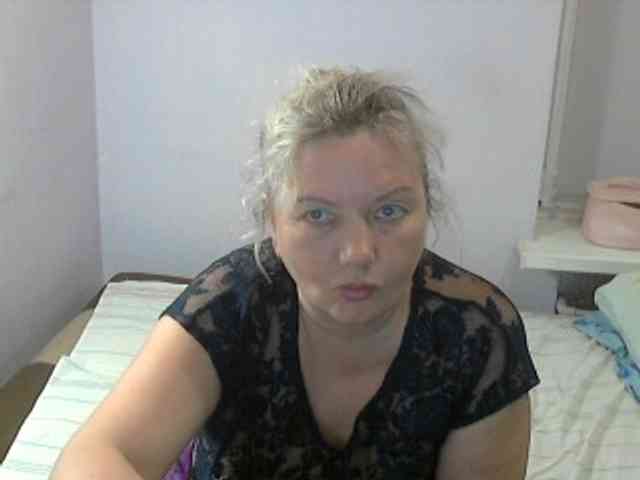 LucyAlexis webcam