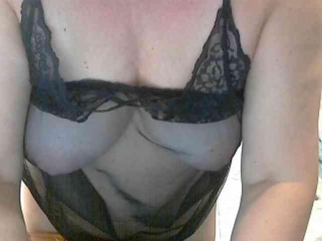 LucyAlexis webcam