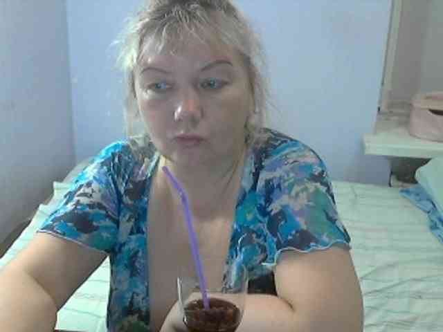 LucyAlexis webcam