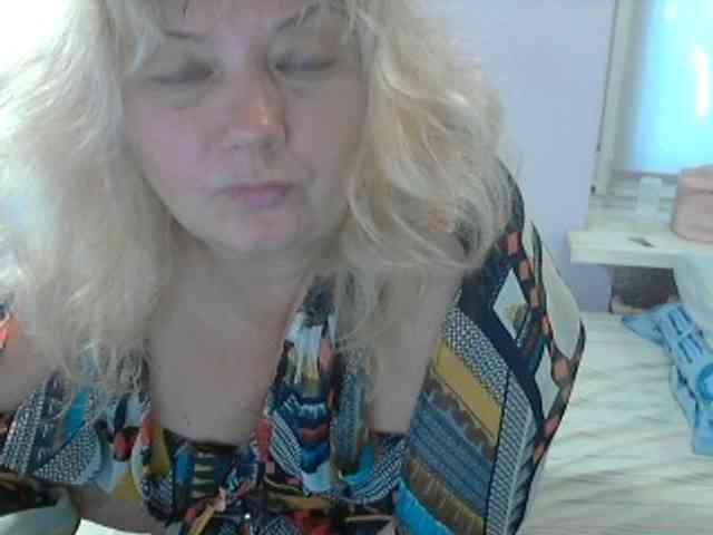 LucyAlexis webcam