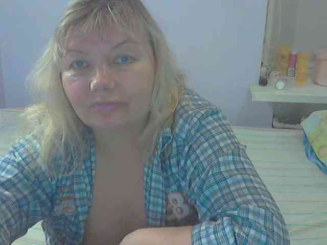 LucyAlexis webcam