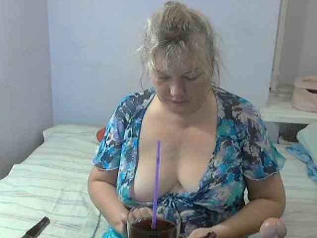 LucyAlexis webcam