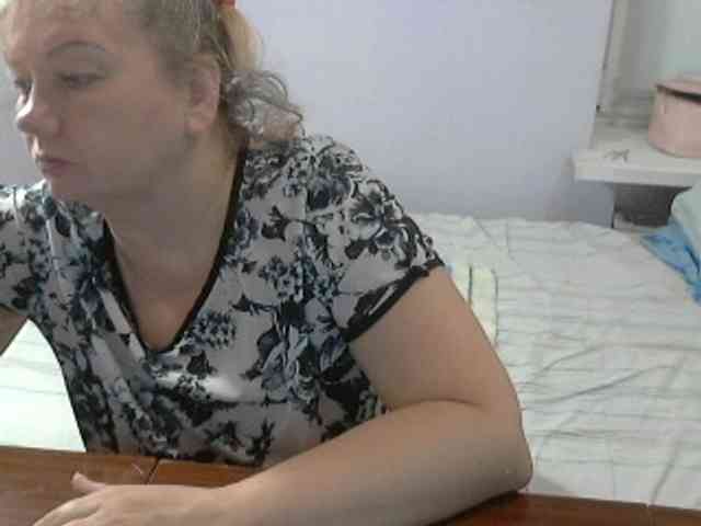 LucyAlexis webcam