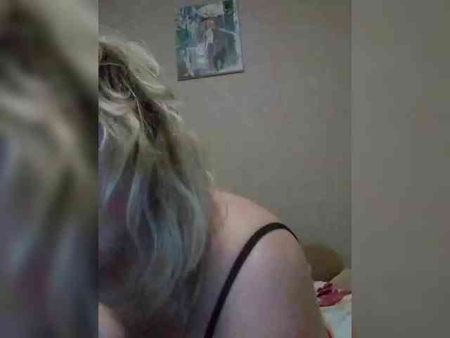 LucyAlexis LucyAlexis