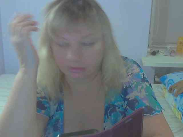 LucyAlexis webcam