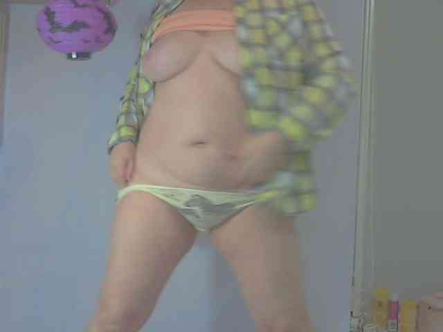 LucyAlexis webcam