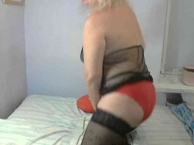 LucyAlexis webcam