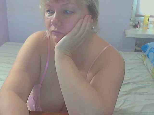 LucyAlexis webcam