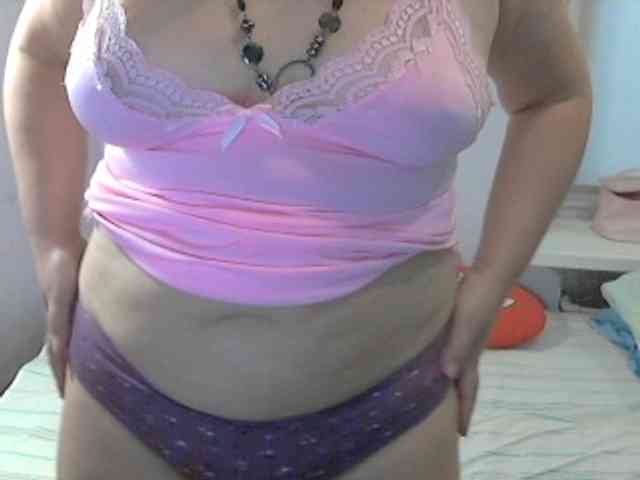 LucyAlexis webcam