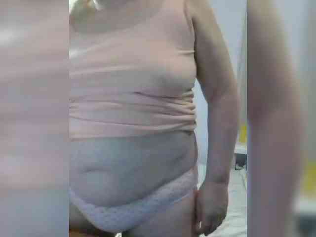 LucyAlexis webcam