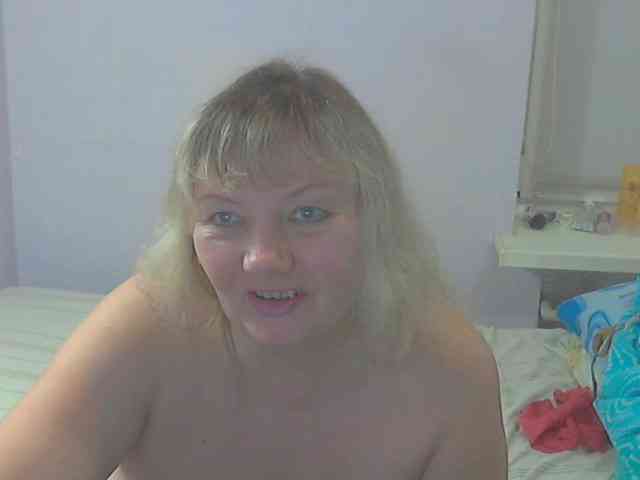 LucyAlexis webcam