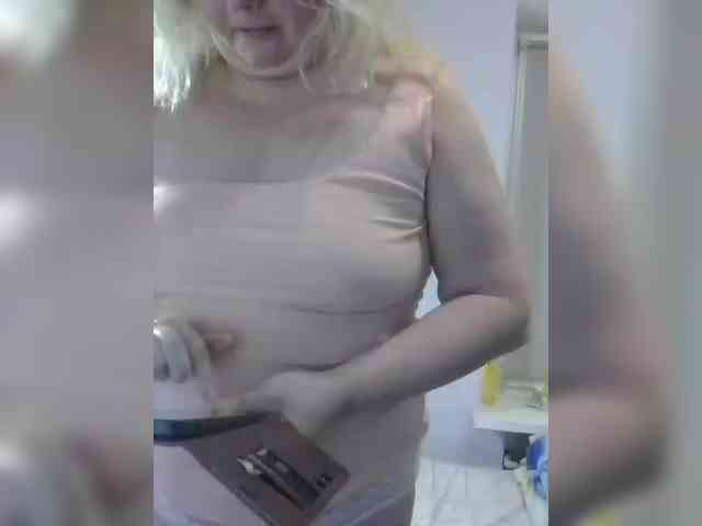 LucyAlexis webcam