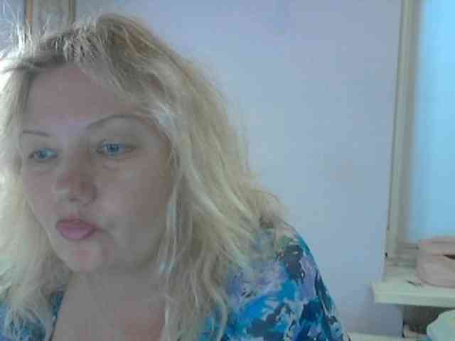 LucyAlexis webcam