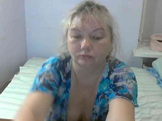 LucyAlexis webcam