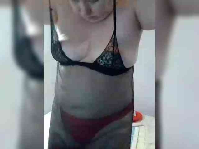 LucyAlexis webcam