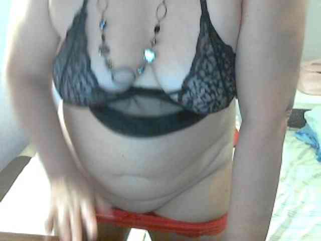 LucyAlexis webcam