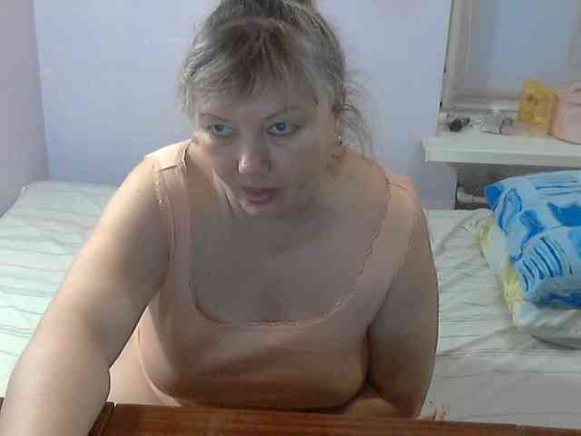 LucyAlexis webcam
