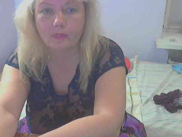 LucyAlexis webcam