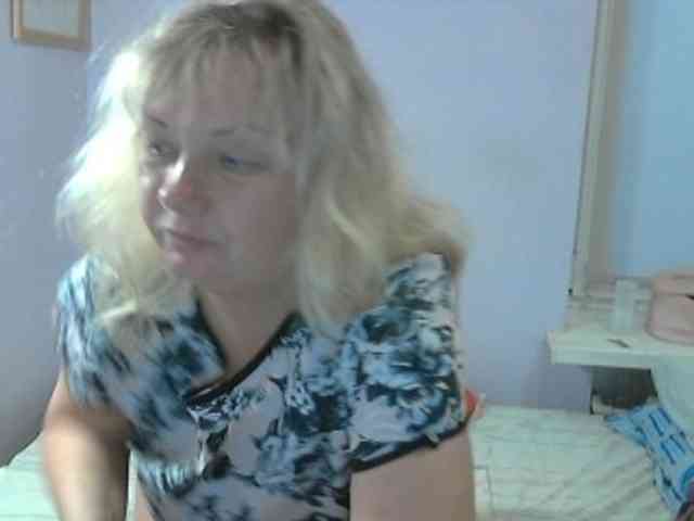 LucyAlexis webcam
