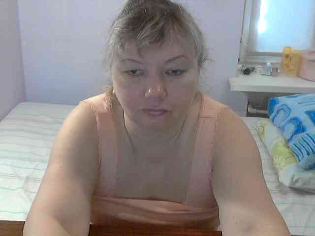 LucyAlexis webcam