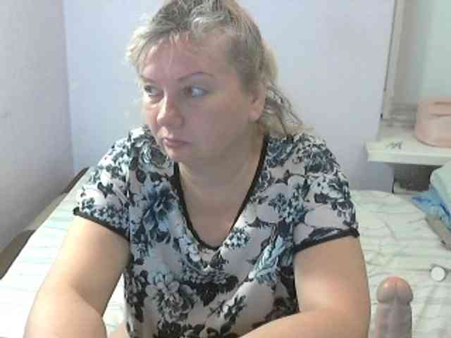 LucyAlexis webcam