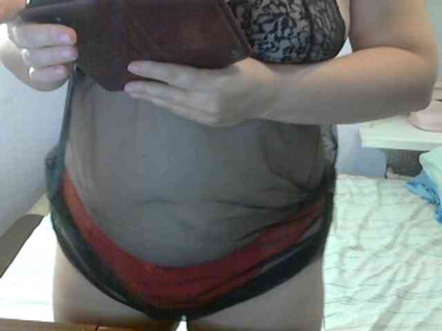 LucyAlexis webcam
