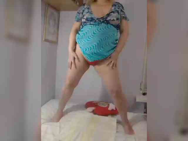 LucyAlexis webcam