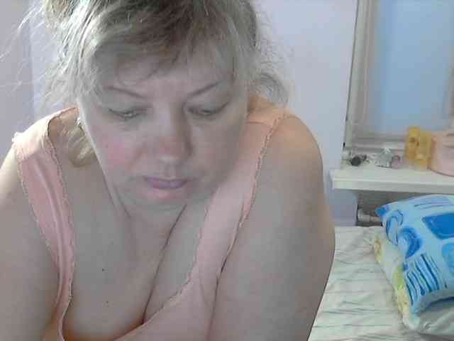 LucyAlexis webcam