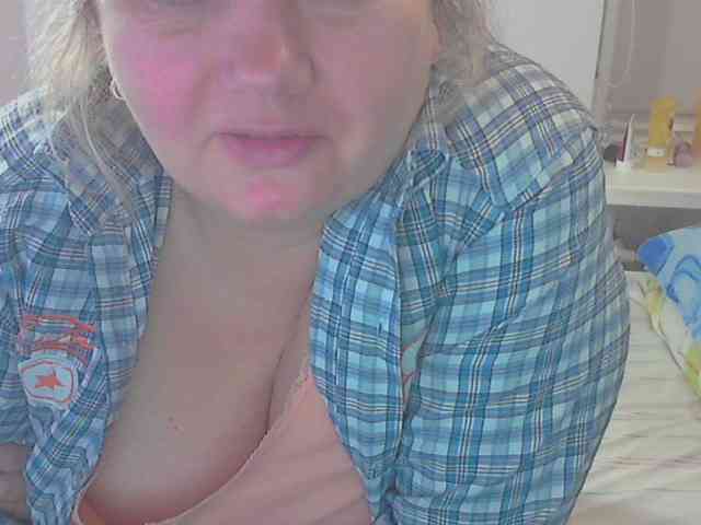 LucyAlexis Live Webcam on BongaCams