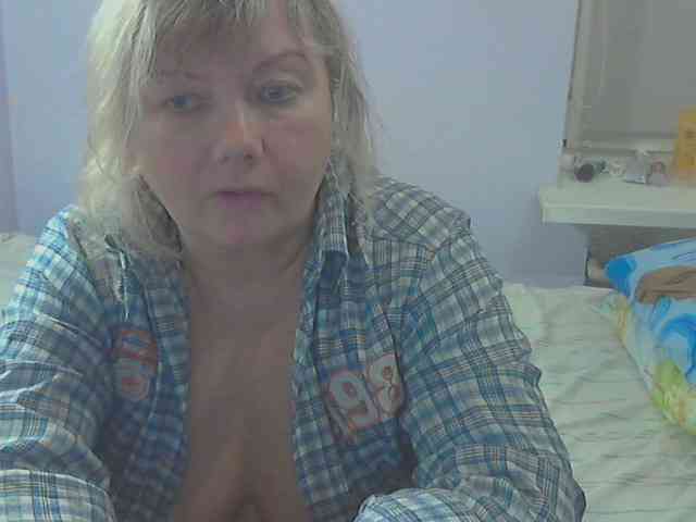 LucyAlexis webcam