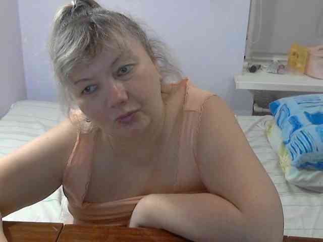 LucyAlexis webcam