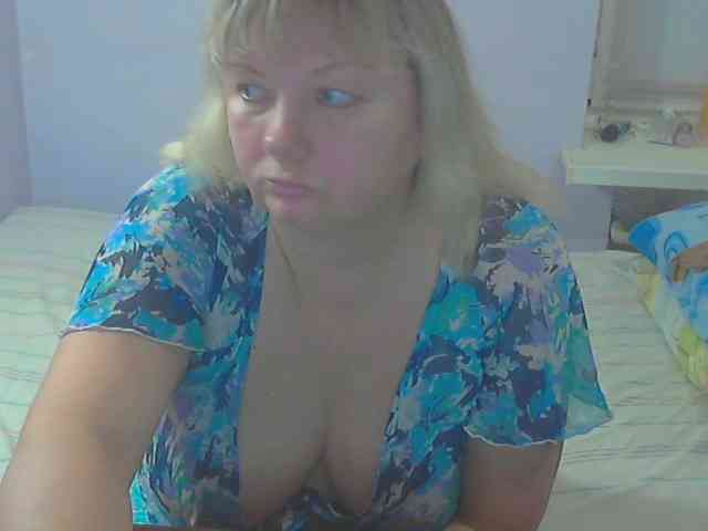 LucyAlexis webcam