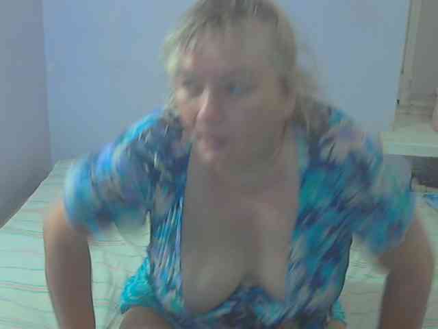 LucyAlexis webcam