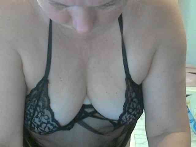 LucyAlexis webcam
