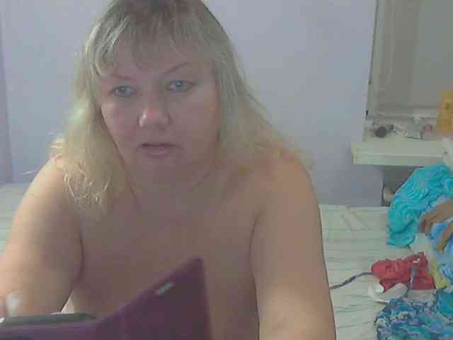 LucyAlexis webcam