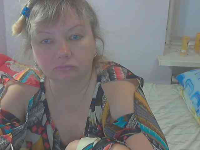 LucyAlexis webcam