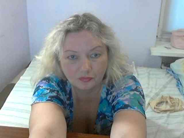 LucyAlexis webcam