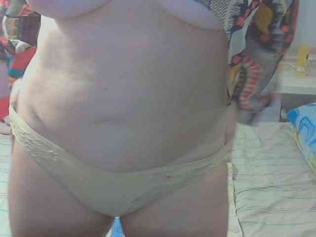 LucyAlexis webcam