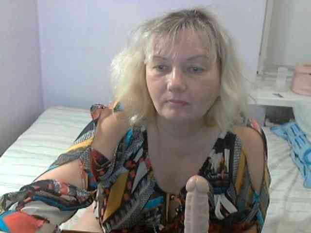 LucyAlexis webcam