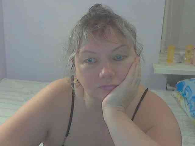 LucyAlexis webcam